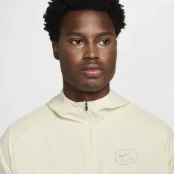 Tracksuits*Nike Air Hooded Running Jacket in Multi