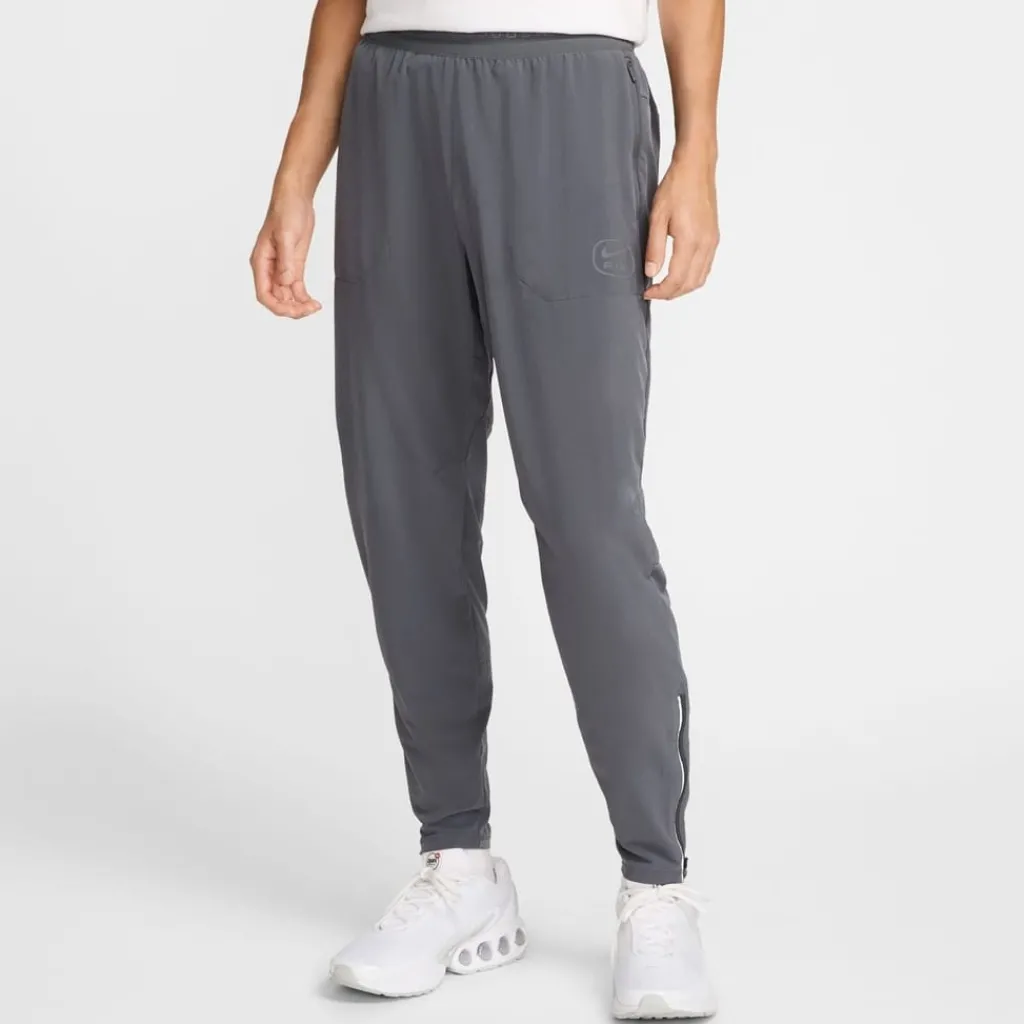 Trousers*Nike Air Run Zipped Pocket Pants in Grey