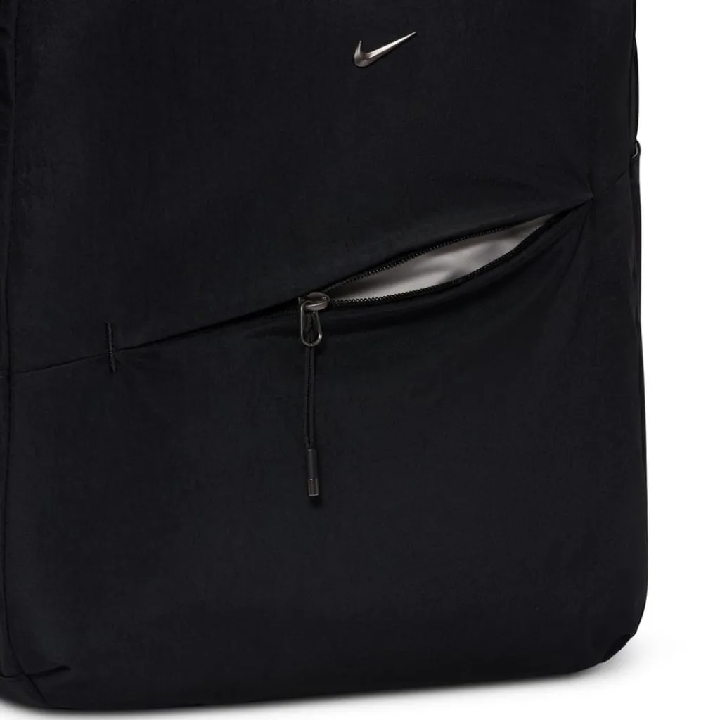 Bags*Nike Aura Backpack in Black