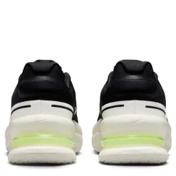 Trainers*Nike Az Upturn Low Top Flat Heel Sneakers in Black