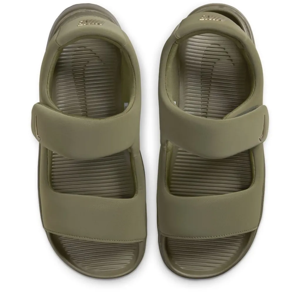 Slippers*Nike Calm Flat Heel Slide Sandals in Green