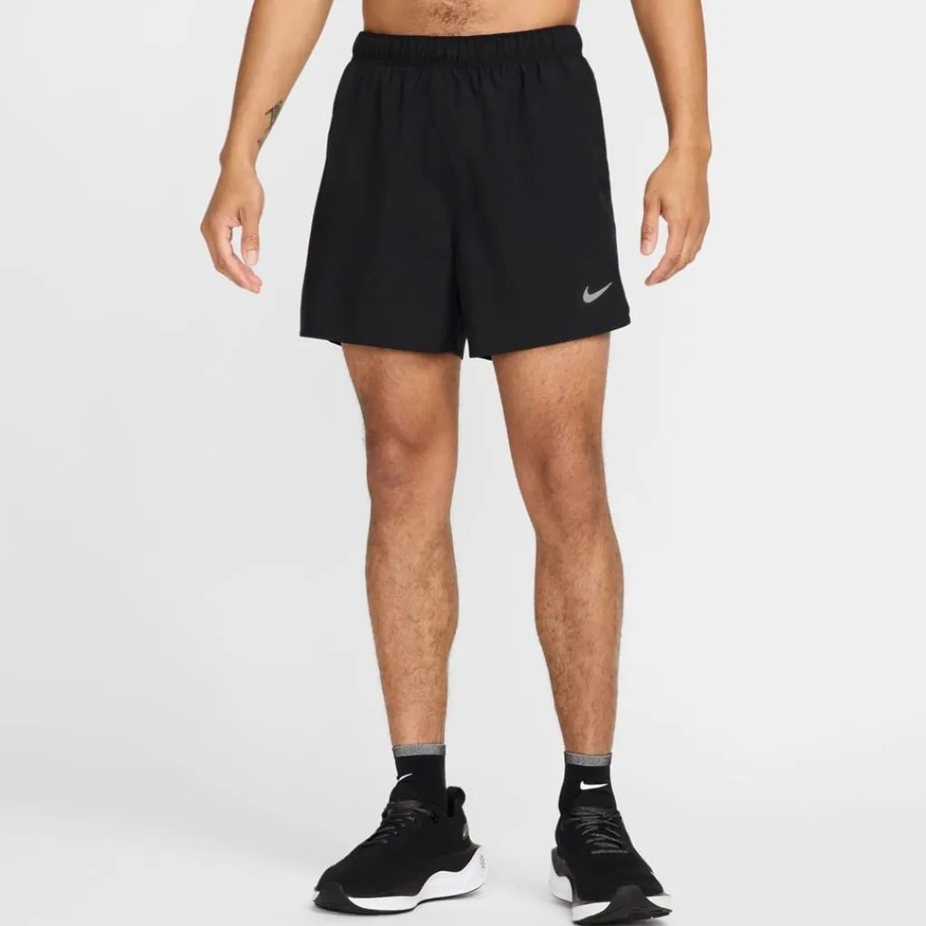 Fitness And Gym Shorts*Nike Df Chlgr 5in sh in Black