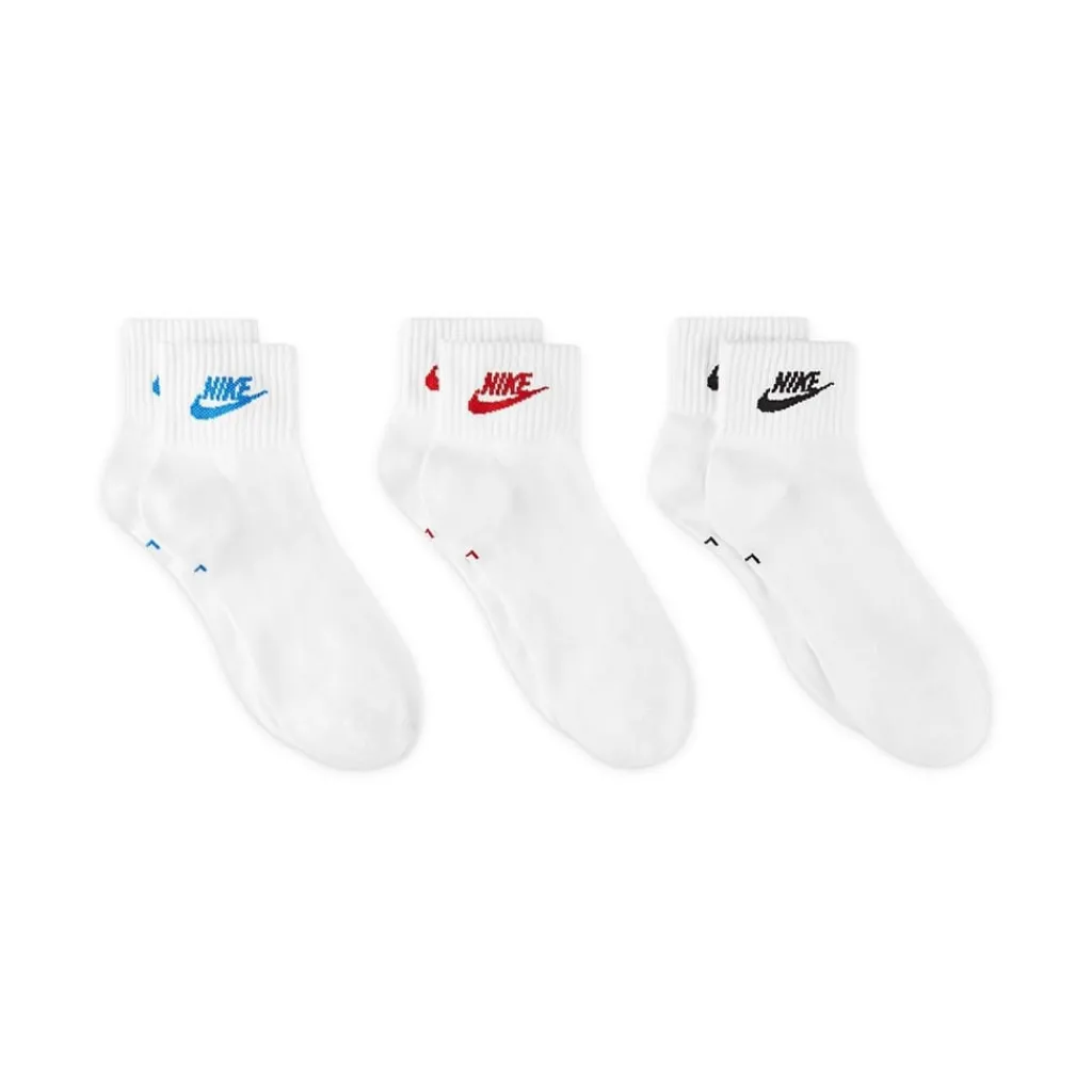 Underwear And Socks*Nike Everyday Essential Ankle Socks (3 Pairs) in Multi