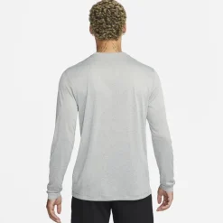 Fitness And Gymwear*Nike Legend Long Sleeve Crew Neck T-Shirt in Grey