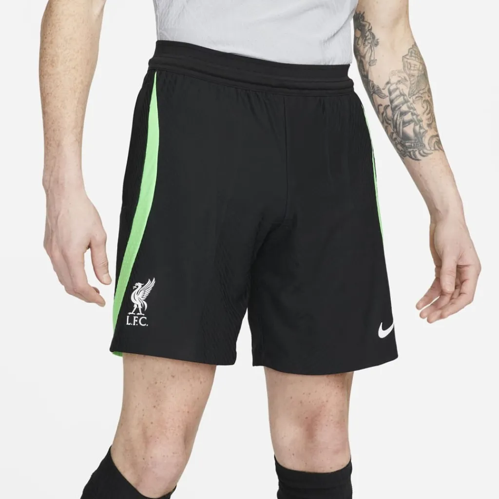 Shorts*Nike Lfc Soccer Shorts in Black