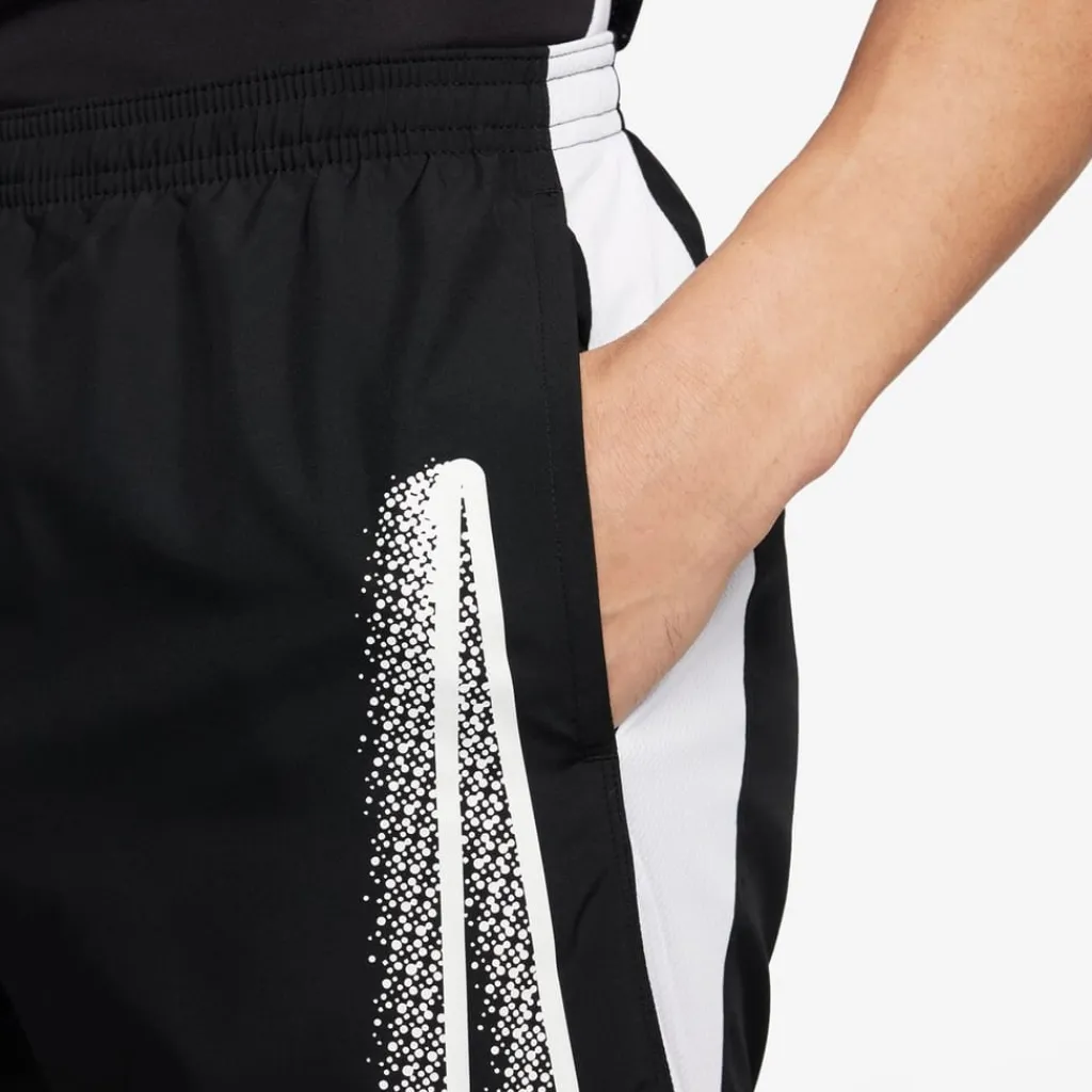 Shorts*Nike Mens Academy Woven Shorts in Black