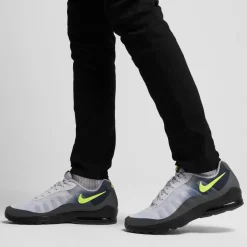 Trainers|Footwear*Nike Mens Air Max Invigor Trainers in Grey