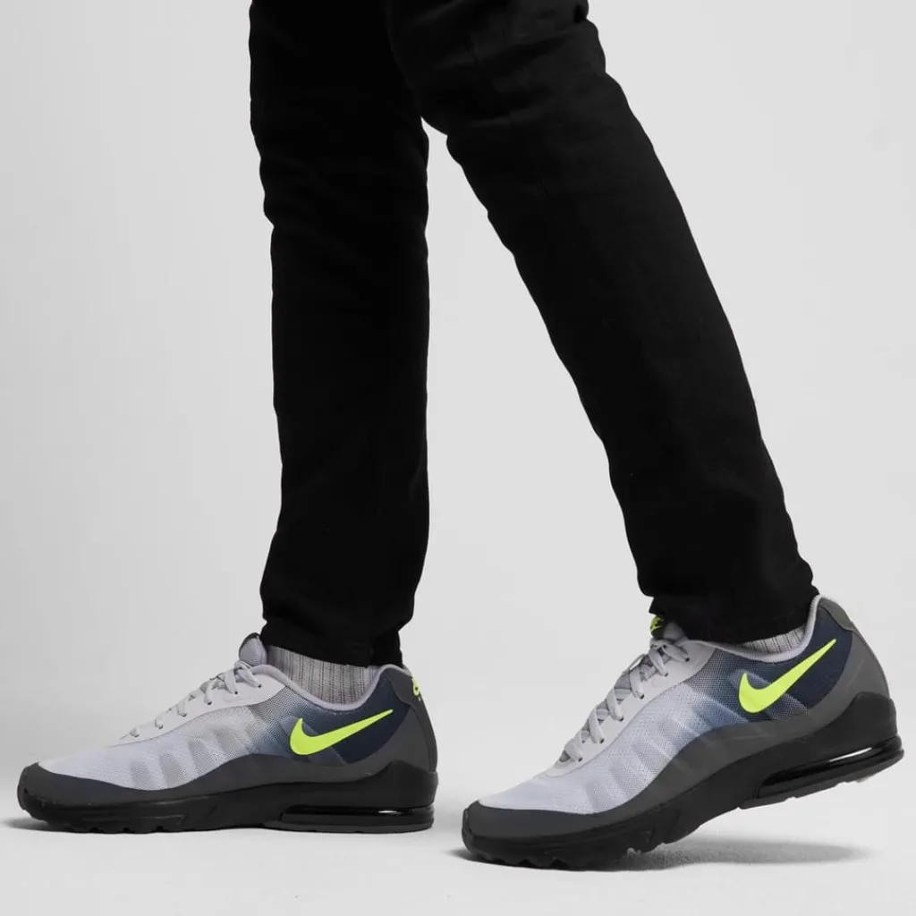 Trainers|Footwear*Nike Mens Air Max Invigor Trainers in Grey