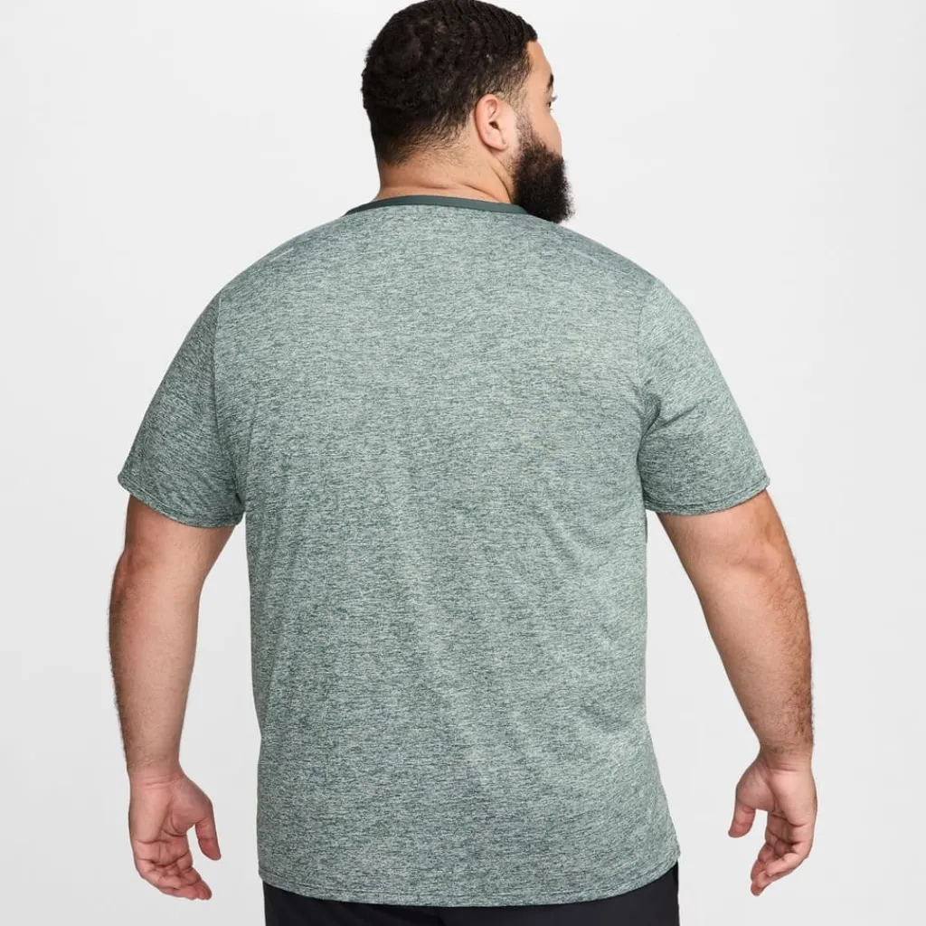 Fitness And Gymwear*Nike Mens Dri Fit Rise 365 Short Sleeve Running Top in Green