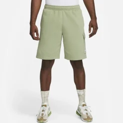 Shorts*Nike Mens Sportswear Club Cargo Shorts in Green