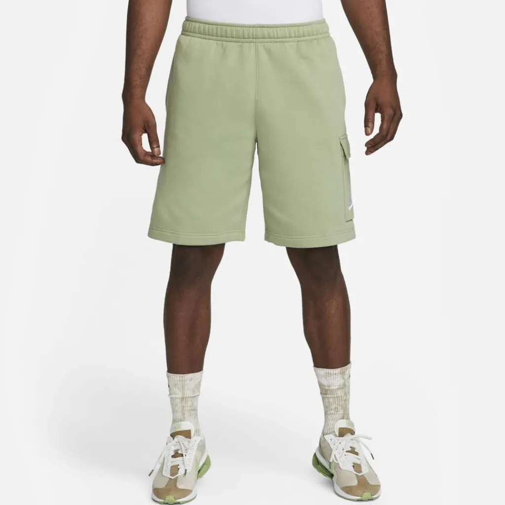 Shorts*Nike Mens Sportswear Club Cargo Shorts in Green