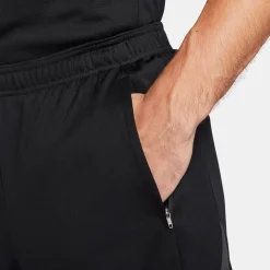 Shorts*Nike Mens Strike Dri Fit Global Football Shorts in Black