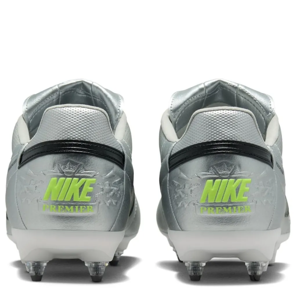 Football Boots*Nike Premier 3 Anti Clog Soft Ground Football Boots in Silver