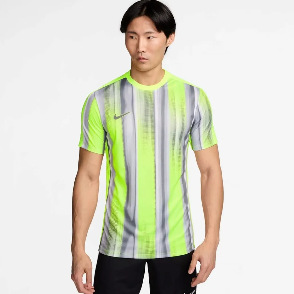 Football And Rugby Clothing*Nike Regular Fit Crew Neck Football T-Shirt in Yellow