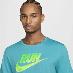 Fitness And Gym Tops*Nike Run Enrgy Miler in Green