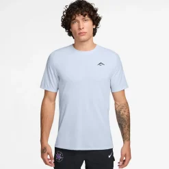 Fitness And Gym Tops*Nike Solar Crew Neck Regular Fit T-Shirt in Blue