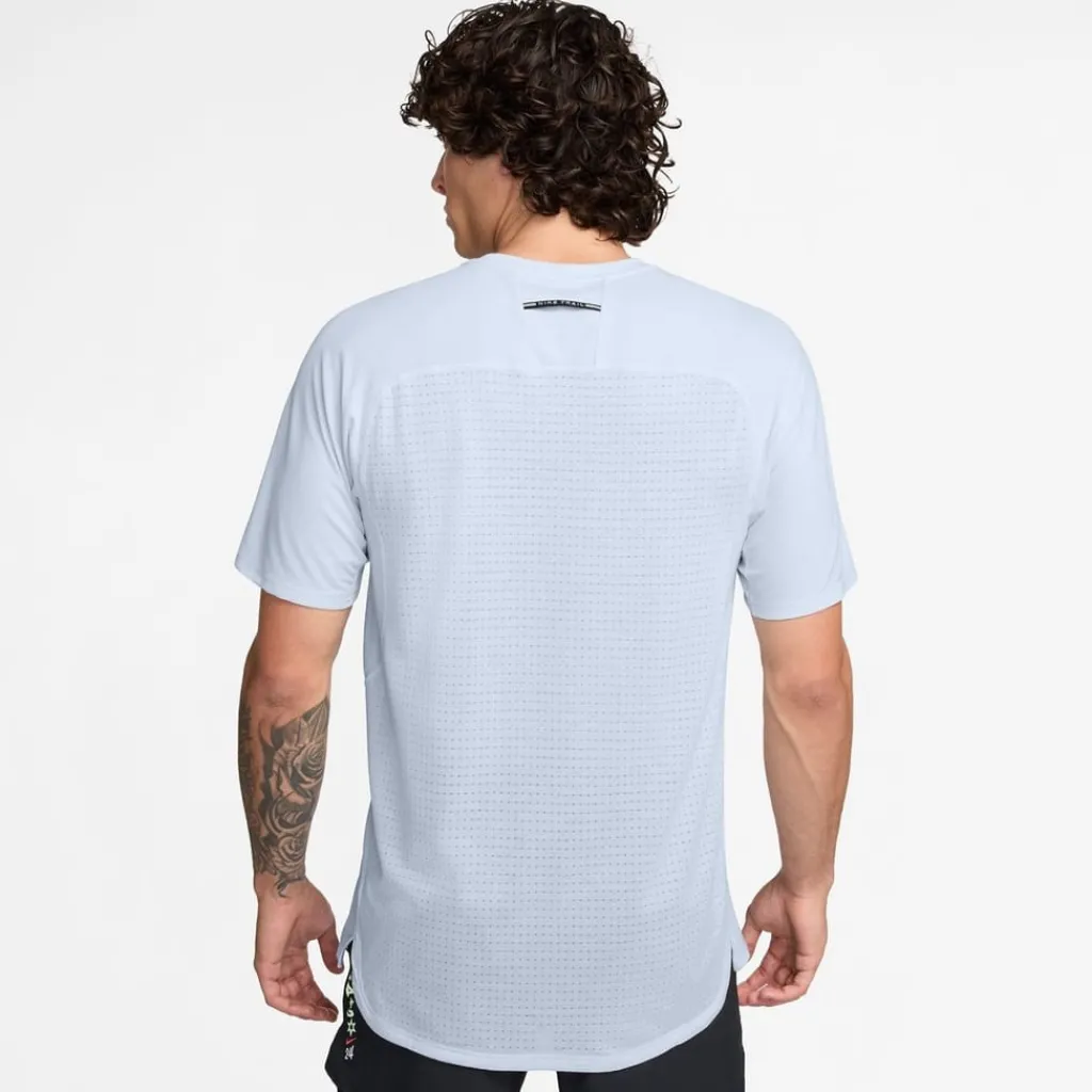 Fitness And Gym Tops*Nike Solar Crew Neck Regular Fit T-Shirt in Blue