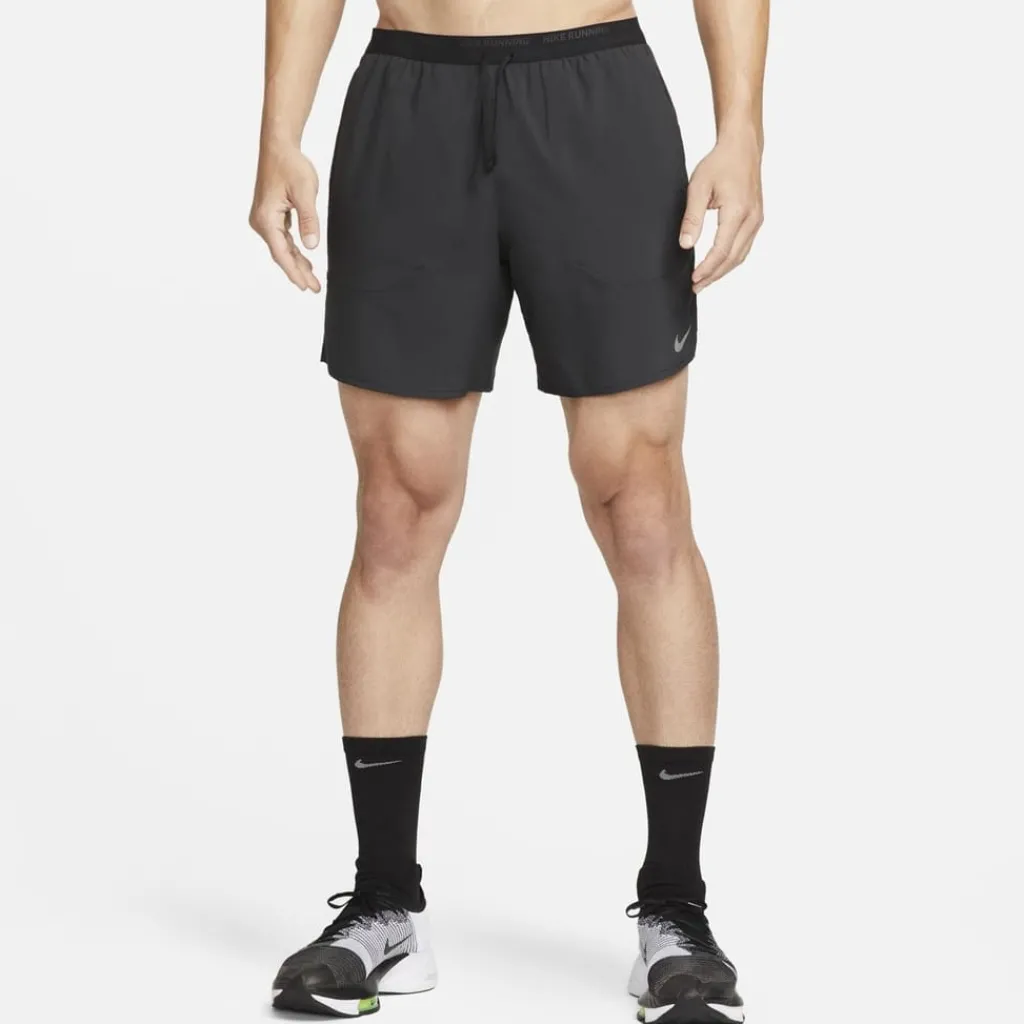 Fitness And Gym Shorts|Fitness And Gymwear*Nike Stride 7in Shorts in Black