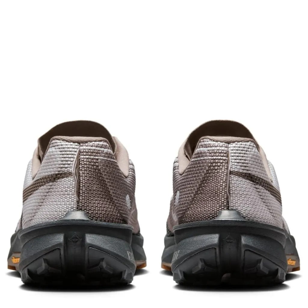 Running Shoes|Fitness And Gym Footwear*Nike Terra Kg 10 Wtp in Grey