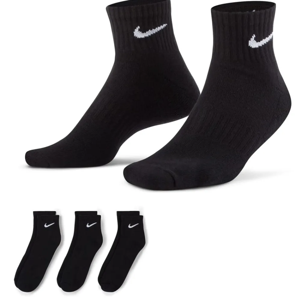 Underwear And Socks*Nike Three Pack Quarter Socks Mens in Black