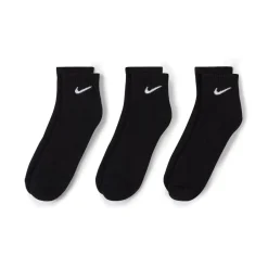 Underwear And Socks*Nike Three Pack Quarter Socks Mens in Black
