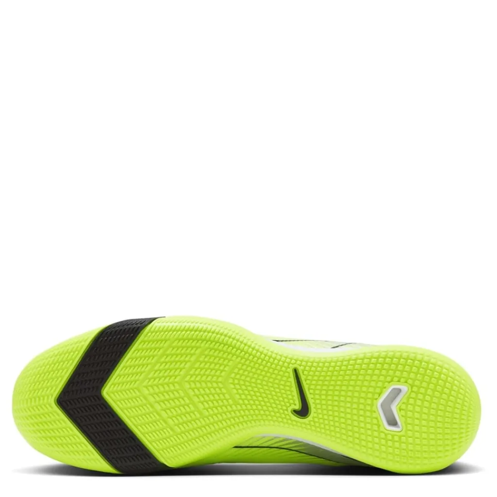 Football Boots*Nike Zm Vapor 16 Low Top Sneakers in Yellow