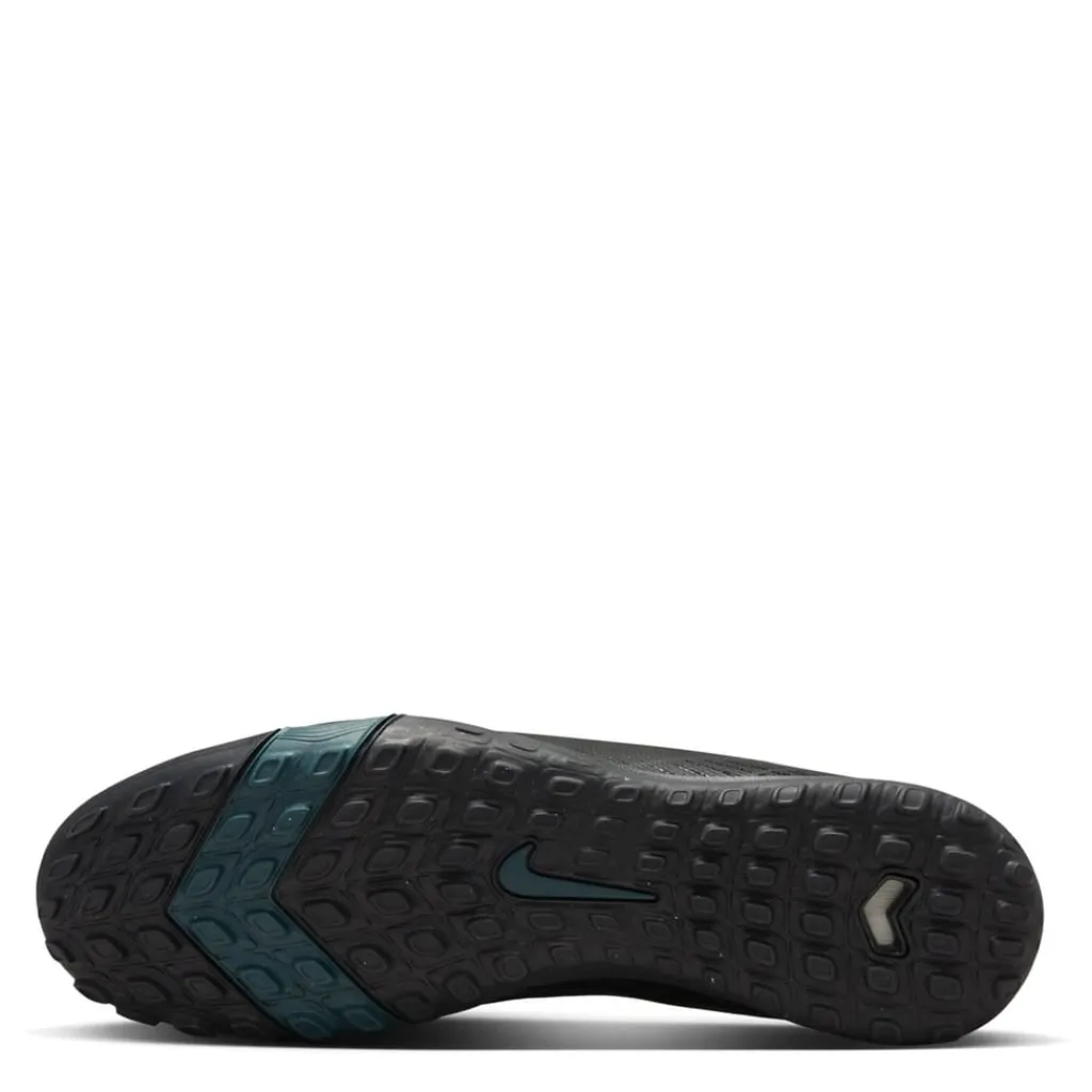 Football Boots*Nike Zoom Mercurial Vapor 16 Academy Astro Turf Football Boots in Black