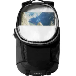 Bags*North Face Backpack in Black