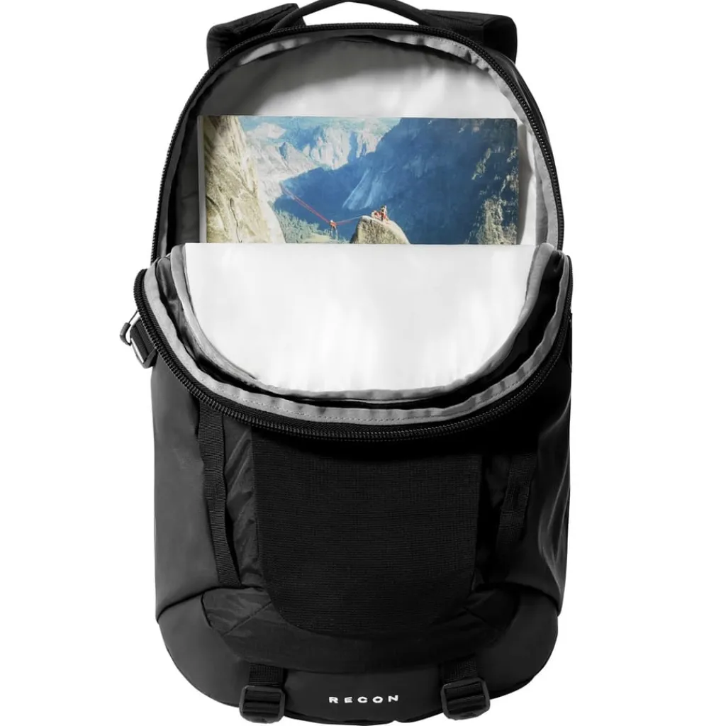 Bags*North Face Backpack in Black