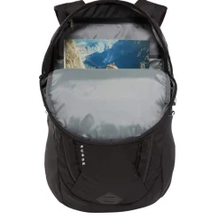 Bags*North Face Backpack in Black