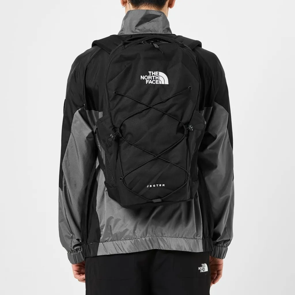 Bags*North Face Backpack in Black