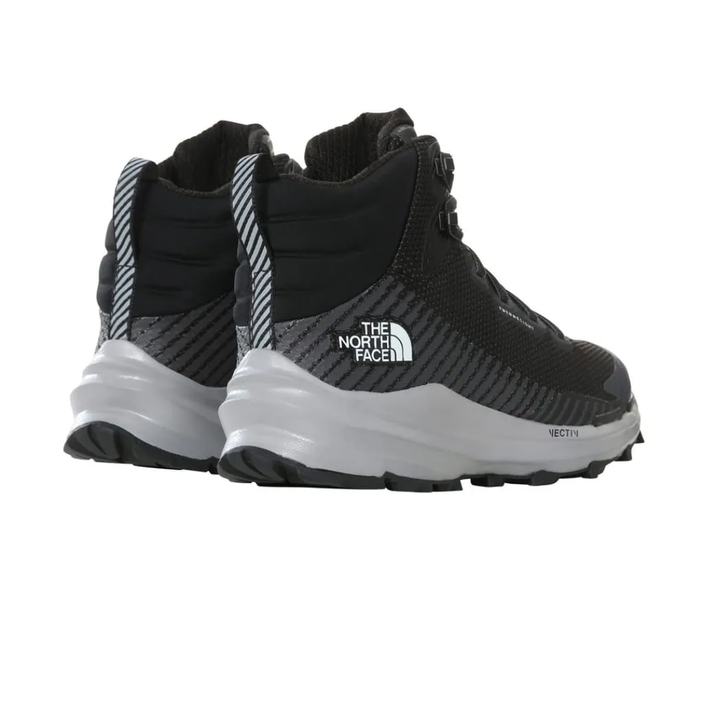 Shoes*North Face Vextiv Fastpack Mid Hiking Boots in Black
