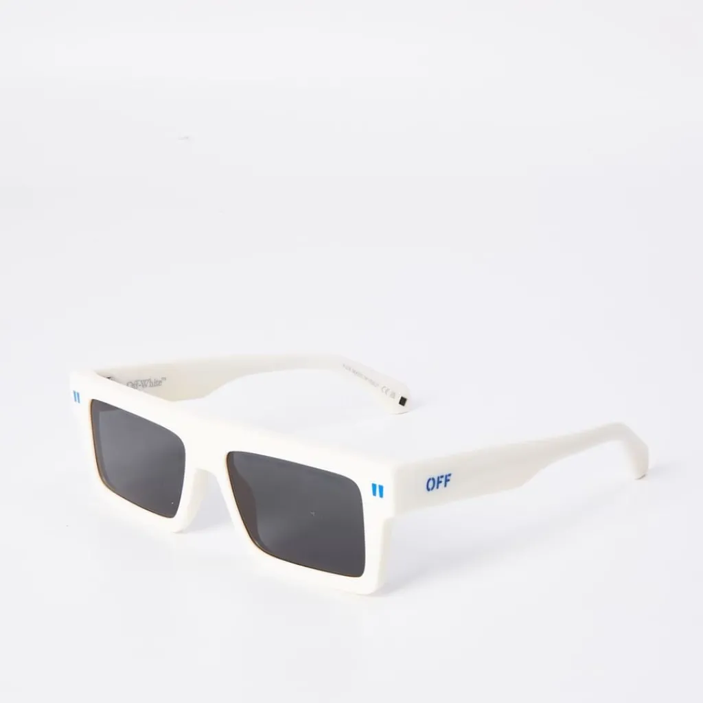 Sunglasses*Off White Off Chandler Sun 53 in White