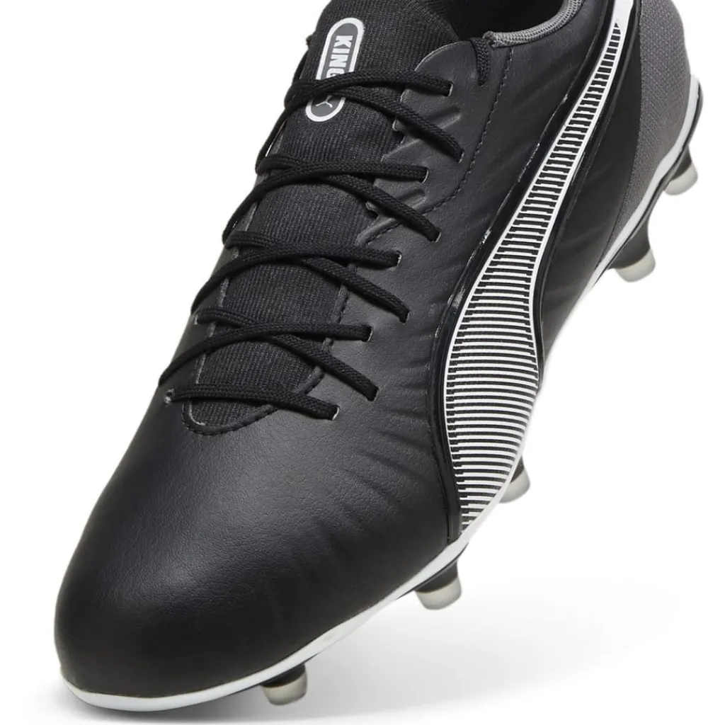 Football Boots*Puma King Match Firm Ground Football Boots in Black
