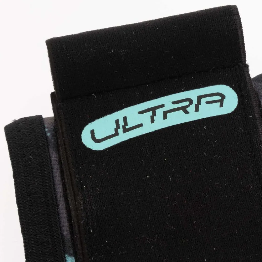 Gloves-Scarves-Umbrellas|Football Boots*Puma Ultra Ultimate Rush Hybrid Goalkeeper Gloves in Grey