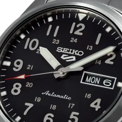 Jewellery-Watches*Seiko 5 Sports Field in Silver