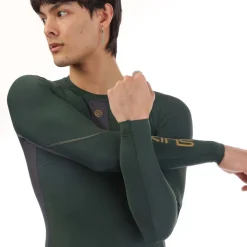 Fitness And Gymwear*Skins Series-3 Long Sleeve Top in Green