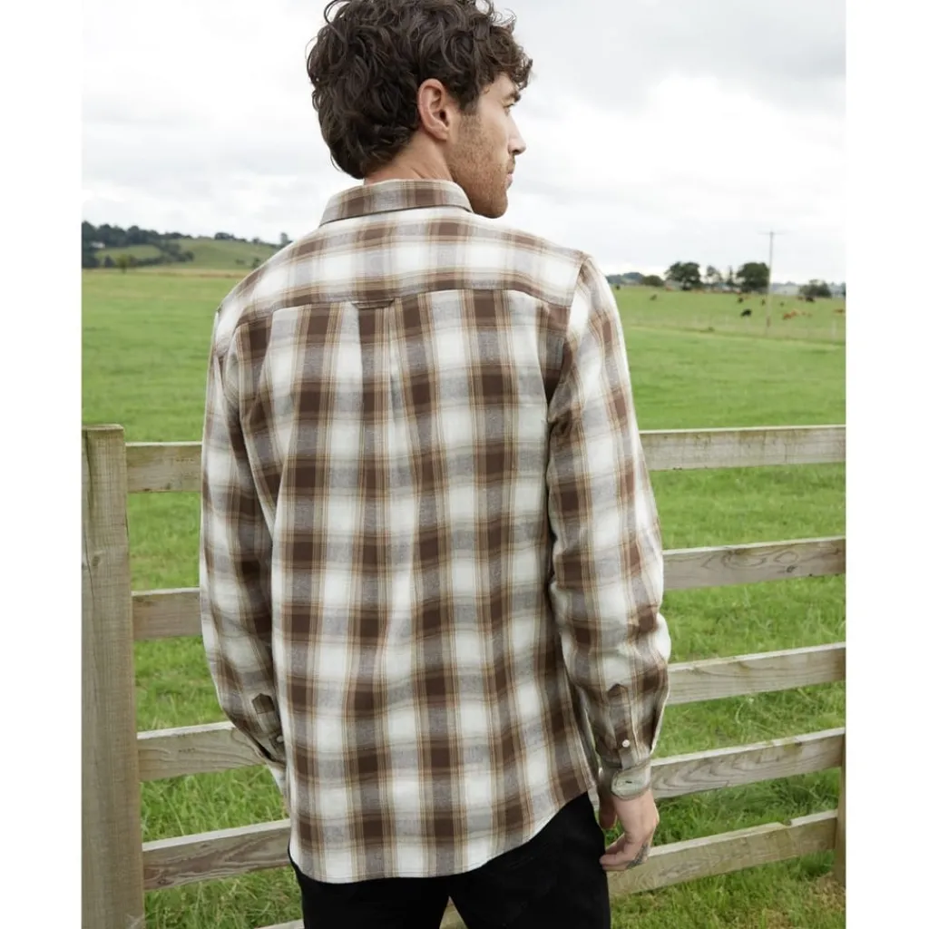 Shirts*Threadbare Regular Fit Long Sleeve Shirt in Brown