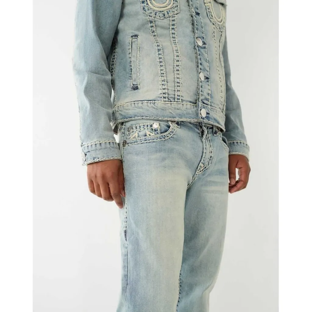 Jeans*True Religion Ricky Straight Fit Five Pocket Jeans in Blue