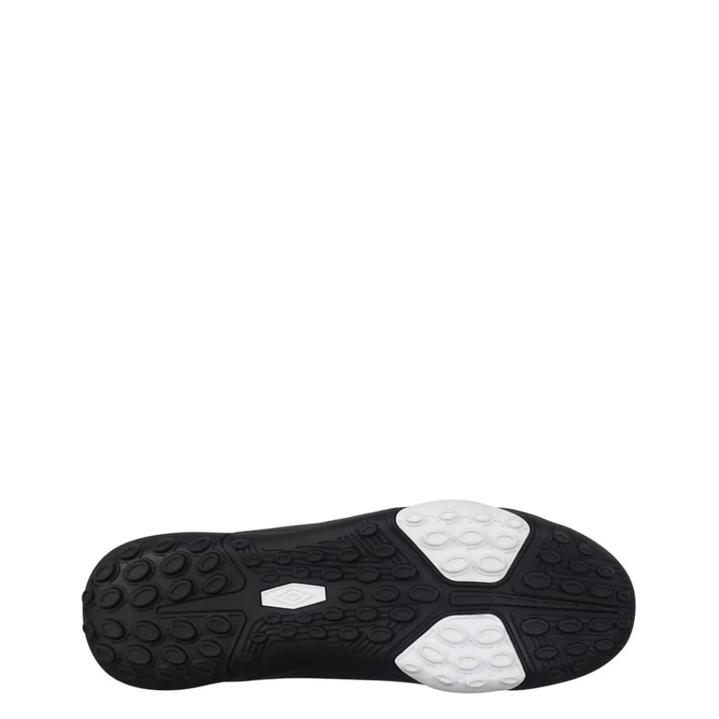 Football Boots*Umbro Calcio Astro Turf Football Trainers in Black