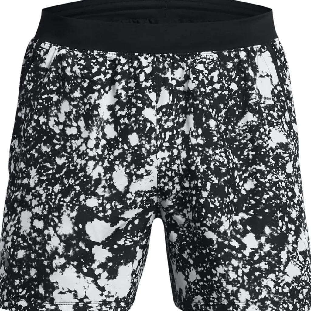 Fitness And Gym Shorts*Under Armour Launch 5 Logo Print Running Shorts in Black