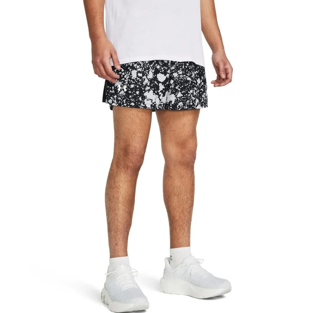 Fitness And Gym Shorts*Under Armour Launch 5 Logo Print Running Shorts in Black