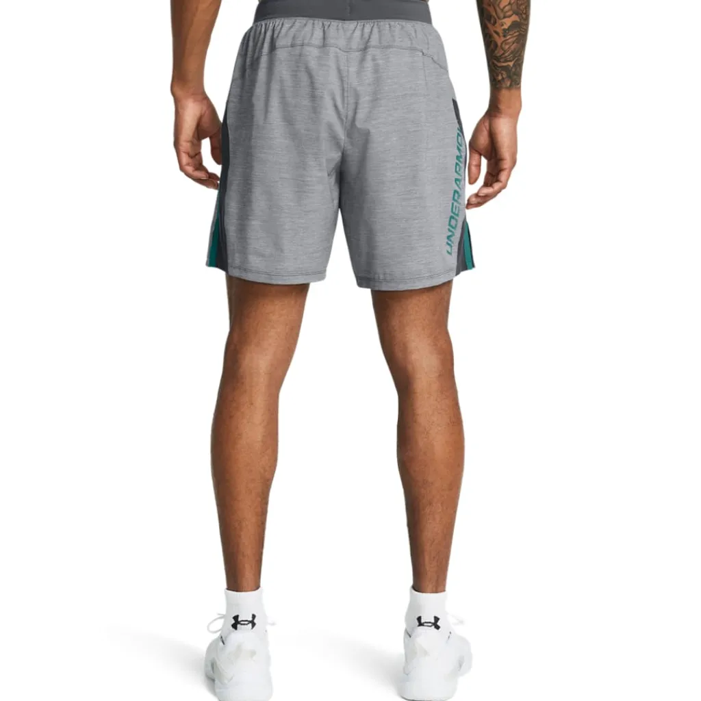 Shorts*Under Armour Launch Shorts in Grey