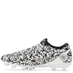 Football Boots*Under Armour Magnetico Academy Adults Firm Ground Football Boots in Black