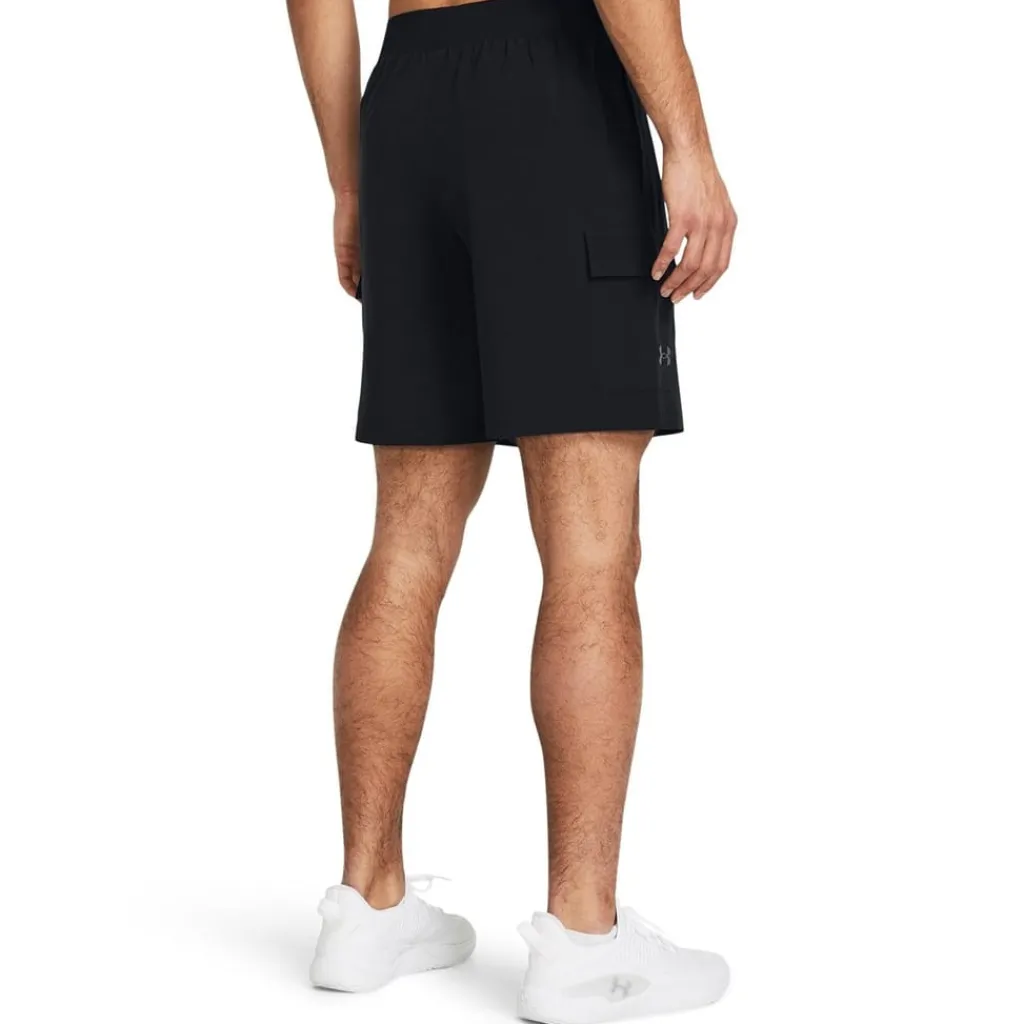 Fitness And Gym Shorts*Under Armour Woven Cargo Shorts in Black